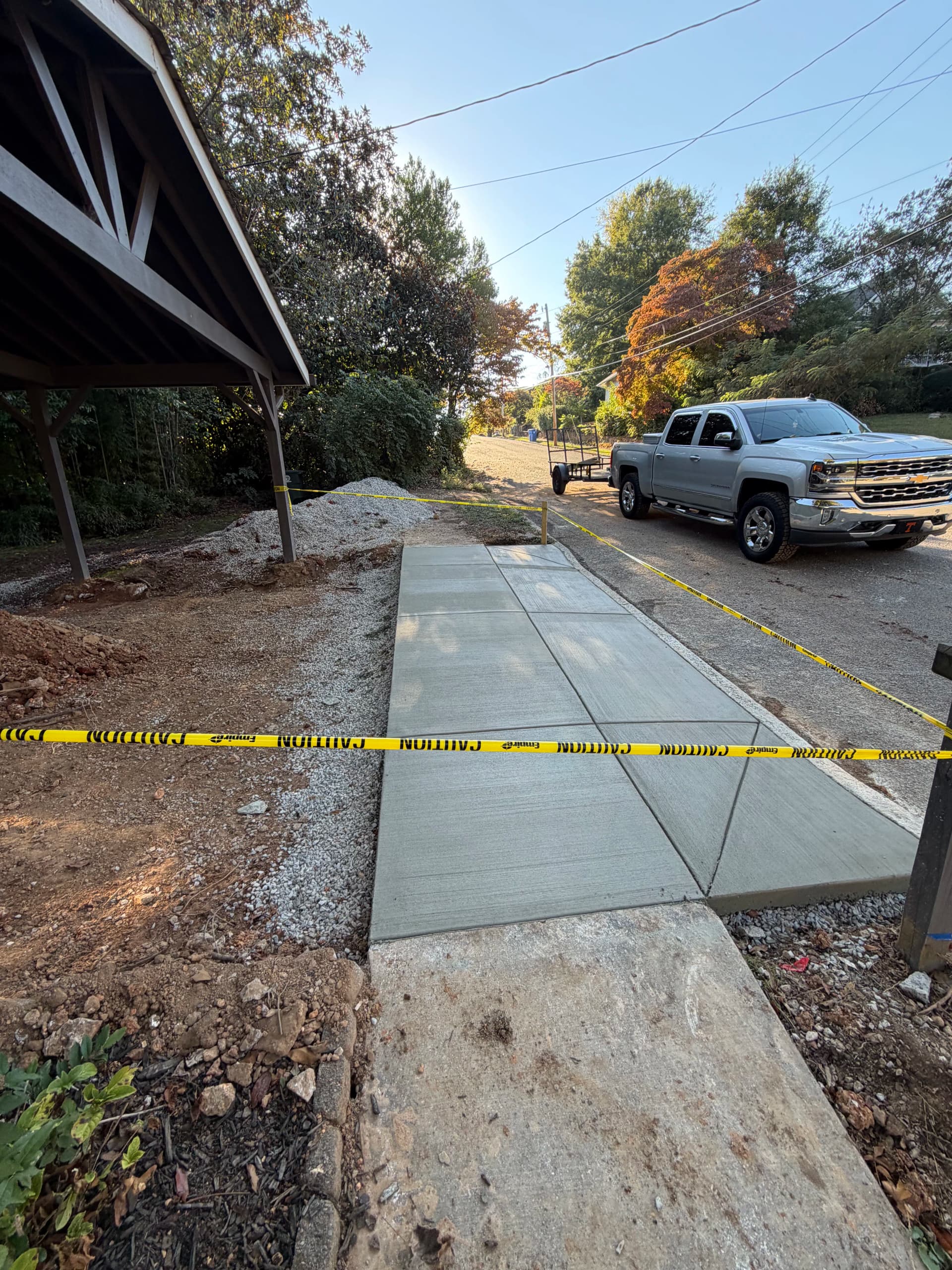 Driveway Entrance Concrete Pour on Chattanooga's North Shore