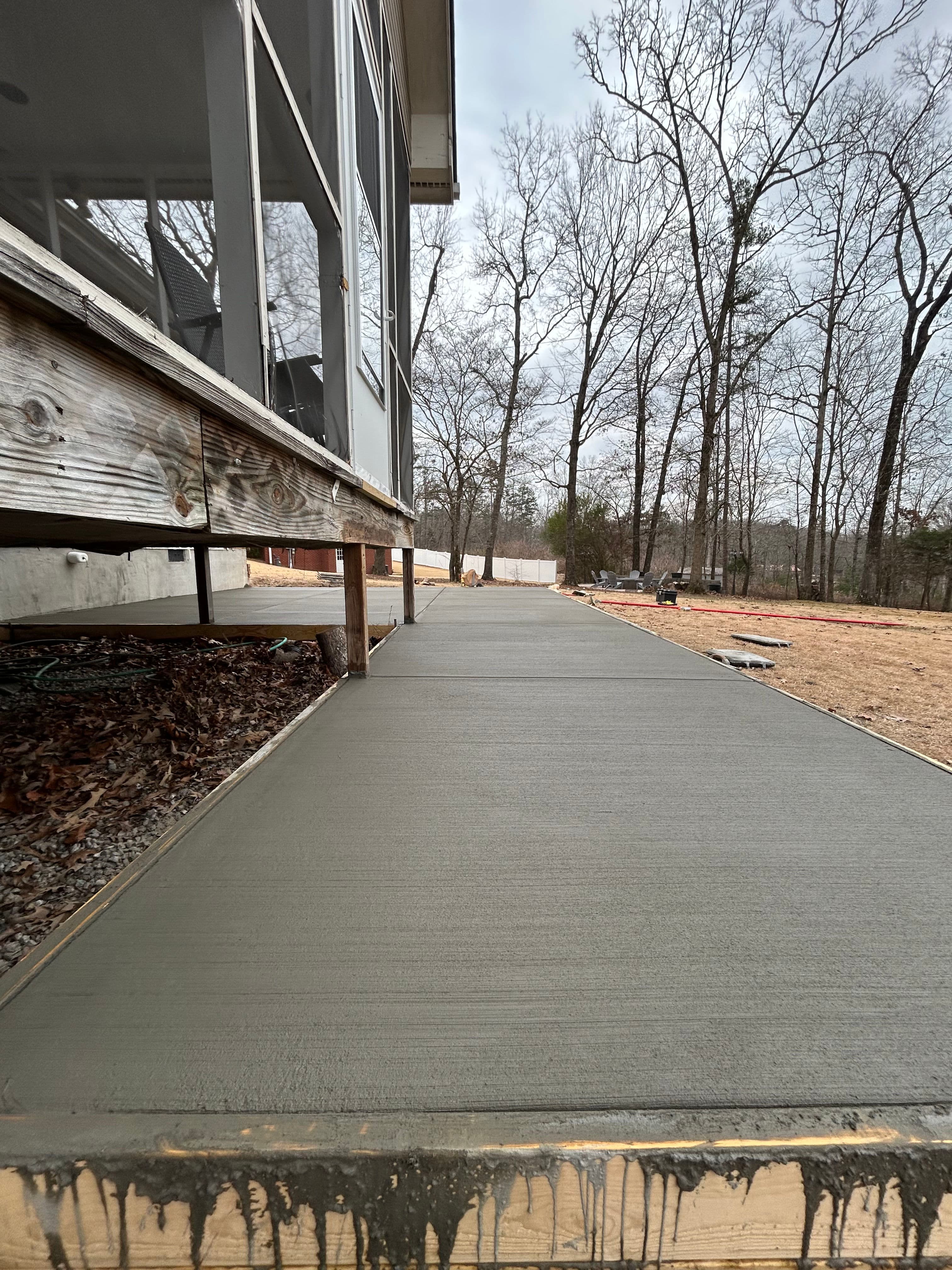 Concrete Slab and Sidewalk Installation in Ooltewah