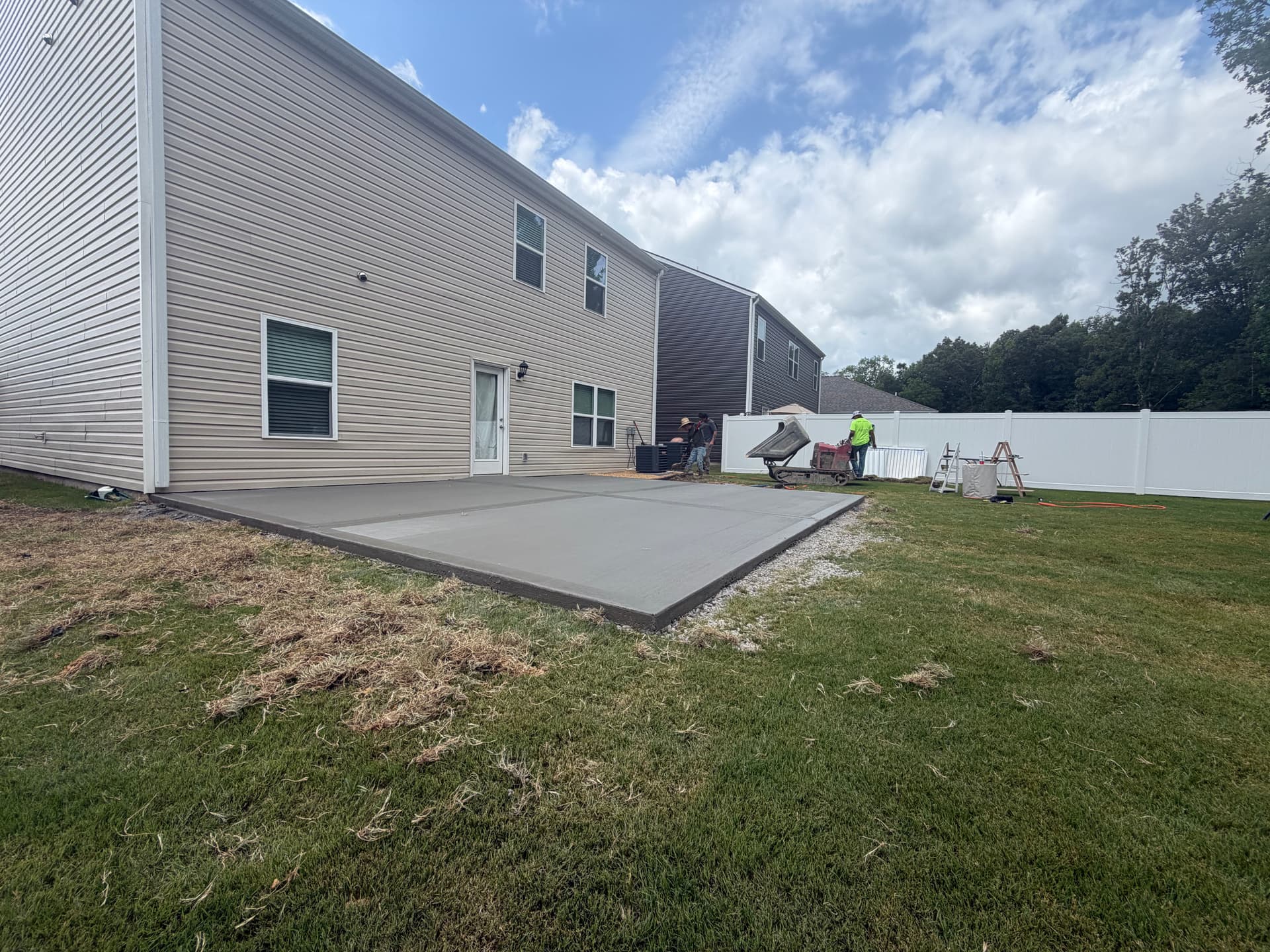 Gallery photos for 20x25 Concrete Patio Built for Accessibility and Real Life: Image #4