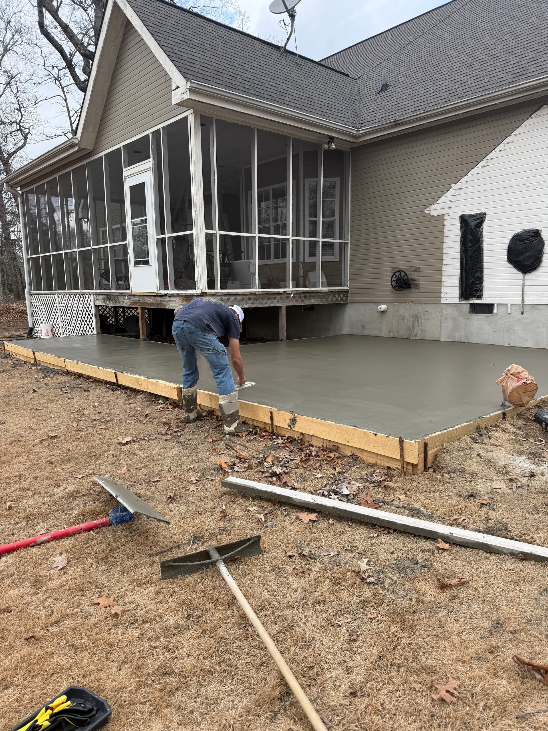 Gallery photos for Concrete Slab and Sidewalk Installation in Ooltewah: Image #1